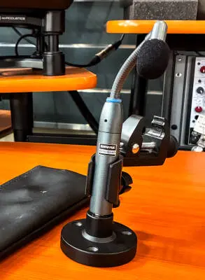 Shure - Beta 98AMP/C Mini Cardioid Condenser Microphone